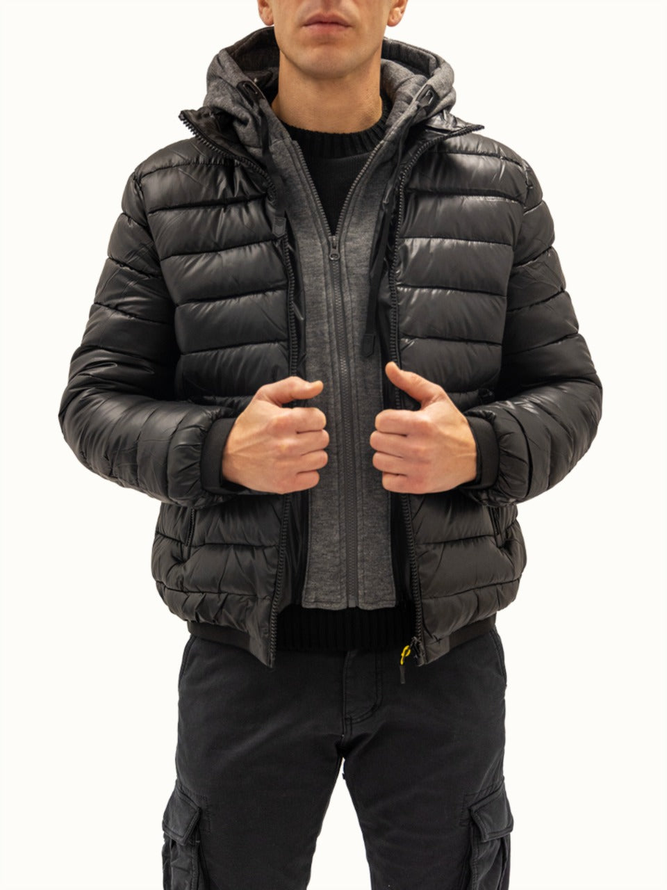 Giubbotto con Cappuccio Removibile Black