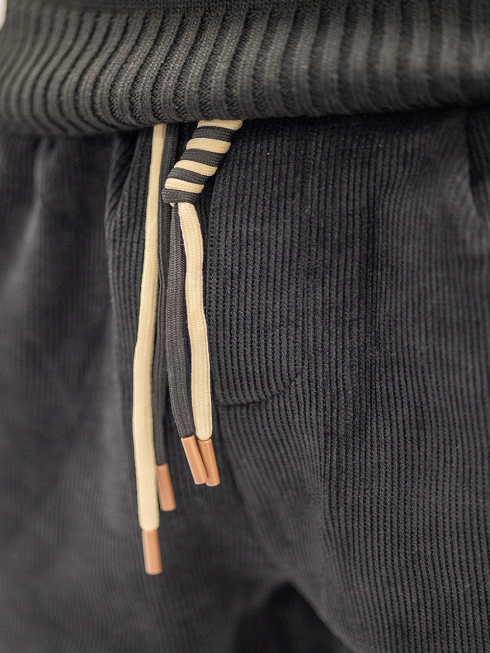 Pantalone Osaka in Velluto a coste Black